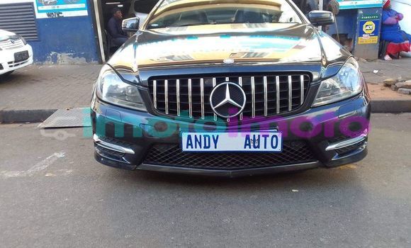 Buy Used Mercedes‒Benz C–Class Black Car in Johannesburg in Gauteng Buy Used Mercedes‒Benz C–Class Black Car in Johannesburg in Gauteng