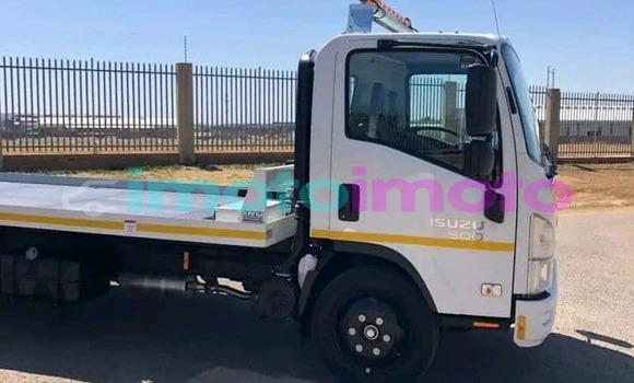 Buy Used Isuzu NPR 85H White Truck in Pretoria in Gauteng Buy Used Isuzu NPR 85H White Truck in Pretoria in Gauteng