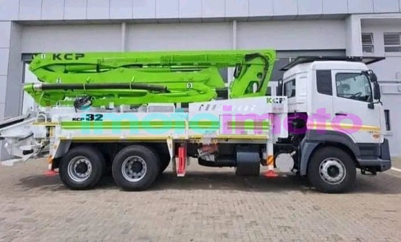 Buy Used Nissan UD White Truck in Pretoria in Gauteng Buy Used Nissan UD White Truck in Pretoria in Gauteng