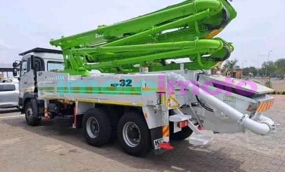 Buy Used Nissan UD White Truck in Pretoria in Gauteng Buy Used Nissan UD White Truck in Pretoria in Gauteng