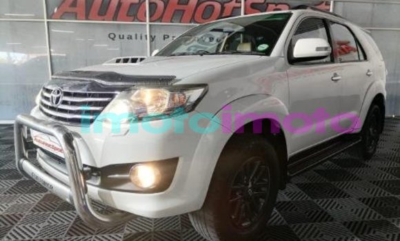 Buy Used Toyota Fortuner White Car in Pretoria in Gauteng Buy Used Toyota Fortuner White Car in Pretoria in Gauteng
