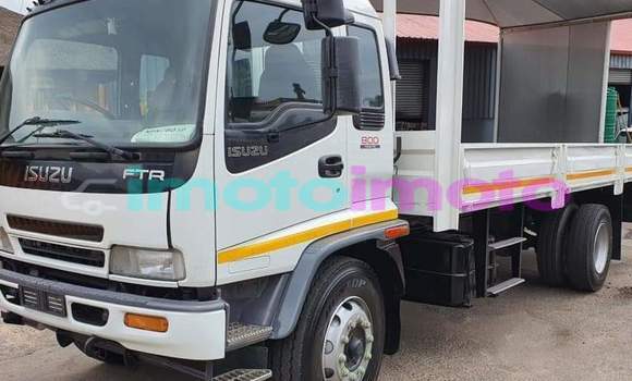 Buy Used Isuzu FTR 850 White Truck in Heidelberg in Gauteng Buy Used Isuzu FTR 850 White Truck in Heidelberg in Gauteng