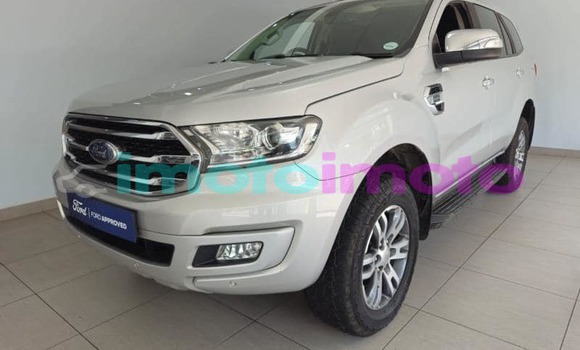 Buy Used Ford Everest Other Car in Grant Park in Gauteng