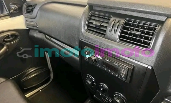 Buy Used Mahindra NC 640 DP White Car in Booysens in Gauteng Buy Used Mahindra NC 640 DP White Car in Booysens in Gauteng