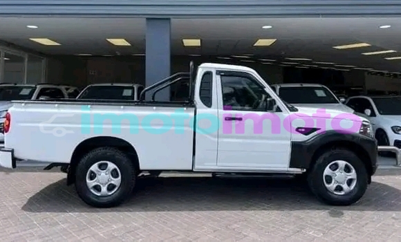 Buy Used Mahindra NC 640 DP White Car in Booysens in Gauteng Buy Used Mahindra NC 640 DP White Car in Booysens in Gauteng