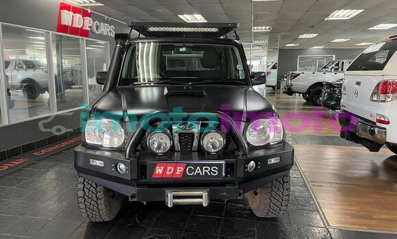 Buy Used Mahindra Scorpio Black Car in Benmore in Gauteng Buy Used Mahindra Scorpio Black Car in Benmore in Gauteng
