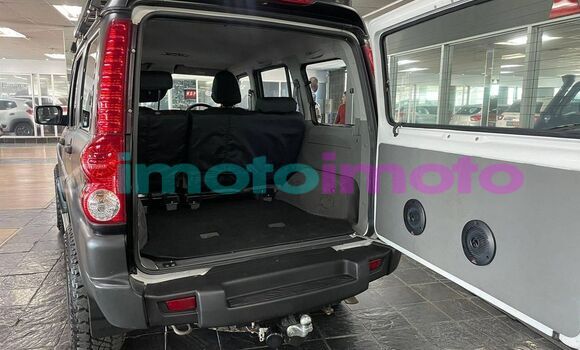Buy Used Mahindra Scorpio Black Car in Benmore in Gauteng Buy Used Mahindra Scorpio Black Car in Benmore in Gauteng