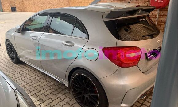 Buy Used Mercedes-Benz A-klasse White Car in Alberton in Gauteng Buy Used Mercedes-Benz A-klasse White Car in Alberton in Gauteng