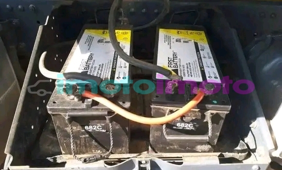 Buy Used MercedesâBenz Tipper White Truck in Centurion in Gauteng Buy Used MercedesâBenz Tipper White Truck in Centurion in Gauteng