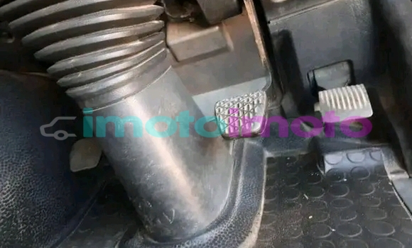 Buy Used MercedesâBenz Tipper White Truck in Centurion in Gauteng Buy Used MercedesâBenz Tipper White Truck in Centurion in Gauteng