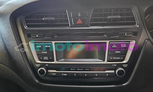 Buy Used Hyundai i20 Grey Car in Gauteng in Gauteng Buy Used Hyundai i20 Grey Car in Gauteng in Gauteng