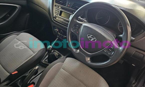 Buy Used Hyundai i20 Grey Car in Gauteng in Gauteng Buy Used Hyundai i20 Grey Car in Gauteng in Gauteng