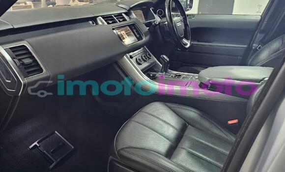 Buy Used Land Rover Range Rover Sport White Car in Gauteng in Gauteng Buy Used Land Rover Range Rover Sport White Car in Gauteng in Gauteng