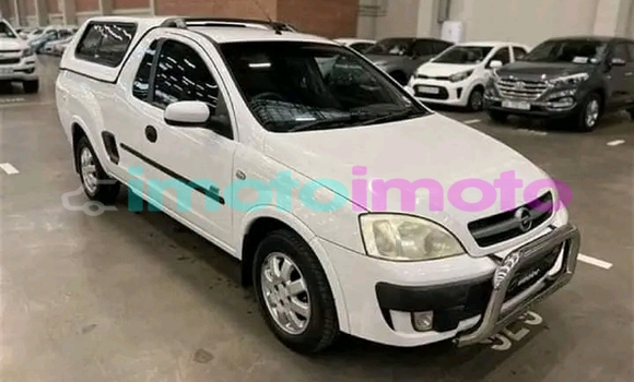 Buy Used Opel Corsa White Car in Ermelo in Mpumalanga Buy Used Opel Corsa White Car in Ermelo in Mpumalanga