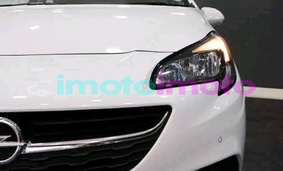 Buy Used Opel Corsa White Car in Johannesburg in Gauteng Buy Used Opel Corsa White Car in Johannesburg in Gauteng