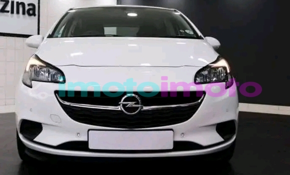 Buy Used Opel Corsa White Car in Johannesburg in Gauteng Buy Used Opel Corsa White Car in Johannesburg in Gauteng