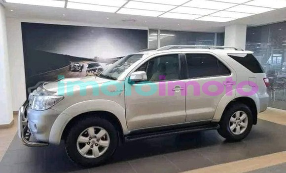 Buy Used Toyota Fortuner Other Car in Johannesburg in Gauteng Buy Used Toyota Fortuner Other Car in Johannesburg in Gauteng