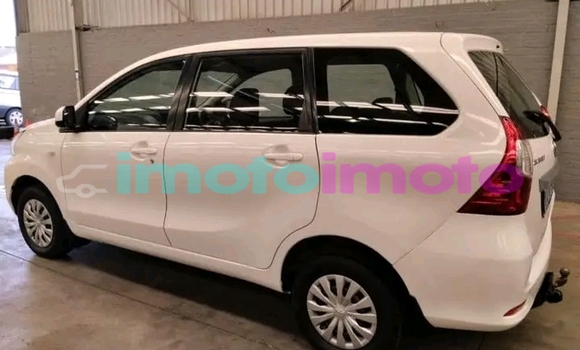 Buy Used Toyota Avanza White Car in Emjindini in Mpumalanga Buy Used Toyota Avanza White Car in Emjindini in Mpumalanga