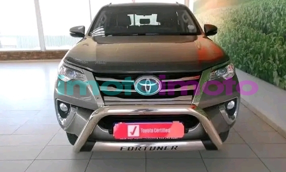 Buy Used Toyota Fortuner Other Car in Import - Dubai in Gauteng Buy Used Toyota Fortuner Other Car in Import - Dubai in Gauteng