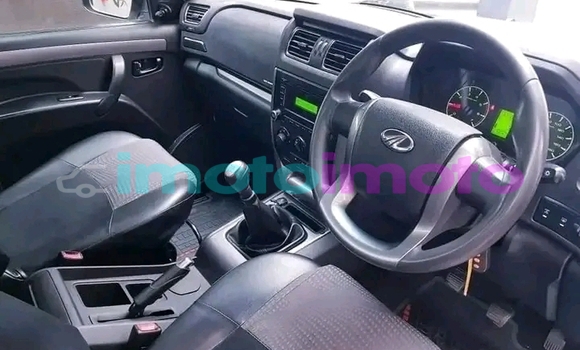 Buy Used Mahindra Scorpio White Car in Johannesburg in Gauteng Buy Used Mahindra Scorpio White Car in Johannesburg in Gauteng