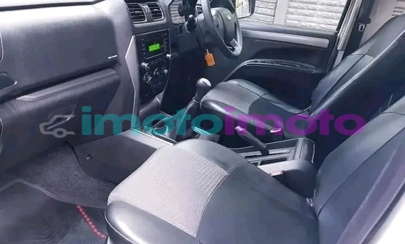 Buy Used Mahindra Scorpio White Car in Johannesburg in Gauteng Buy Used Mahindra Scorpio White Car in Johannesburg in Gauteng