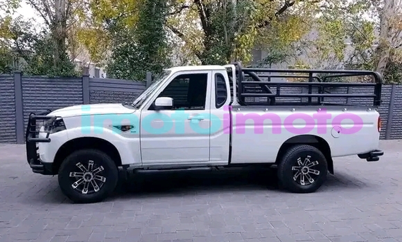 Buy Used Mahindra Scorpio White Car in Johannesburg in Gauteng Buy Used Mahindra Scorpio White Car in Johannesburg in Gauteng
