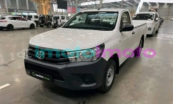 Buy Used Toyota Hilux White Car in Gauteng in Gauteng Buy Used Toyota Hilux White Car in Gauteng in Gauteng