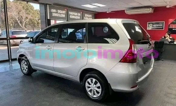 Buy Used Toyota Avanza White Car in Emjindini in Mpumalanga Buy Used Toyota Avanza White Car in Emjindini in Mpumalanga
