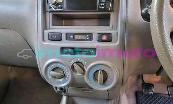 Buy Used Toyota Avanza Red Car in Heidelberg in Gauteng Buy Used Toyota Avanza Red Car in Heidelberg in Gauteng