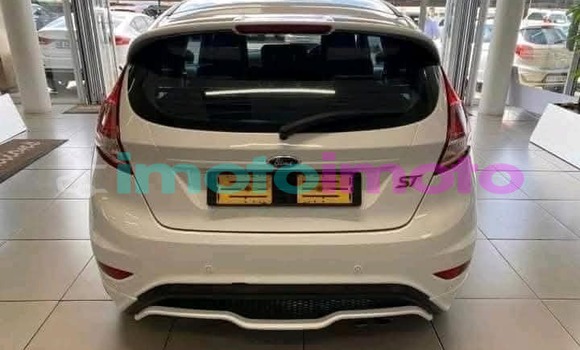 Buy Used Ford Fiesta White Car in Johannesburg in Gauteng Buy Used Ford Fiesta White Car in Johannesburg in Gauteng