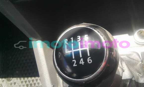 Buy Used Volkswagen Amarok White Car in Gauteng in Gauteng Buy Used Volkswagen Amarok White Car in Gauteng in Gauteng