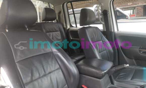 Buy Used Volkswagen Amarok White Car in Gauteng in Gauteng Buy Used Volkswagen Amarok White Car in Gauteng in Gauteng