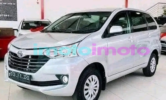 Buy Used Toyota Avanza White Car in Ain sebaa in Casablanca Buy Used Toyota Avanza White Car in Ain sebaa in Casablanca