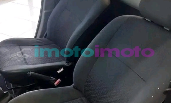 Buy Used Nissan Np200 Red Car in Booysens in Gauteng Buy Used Nissan Np200 Red Car in Booysens in Gauteng