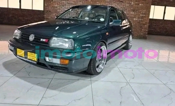 Buy Used Volkswagen Jetta Silver Car in Booysens in Gauteng Buy Used Volkswagen Jetta Silver Car in Booysens in Gauteng