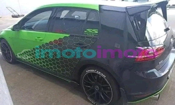 Buy Used Volkswagen Golf Silver Car in Booysens in Gauteng Buy Used Volkswagen Golf Silver Car in Booysens in Gauteng