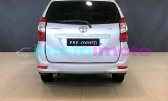 Buy Used Toyota Avanza White Car in Johannesburg in Gauteng Buy Used Toyota Avanza White Car in Johannesburg in Gauteng