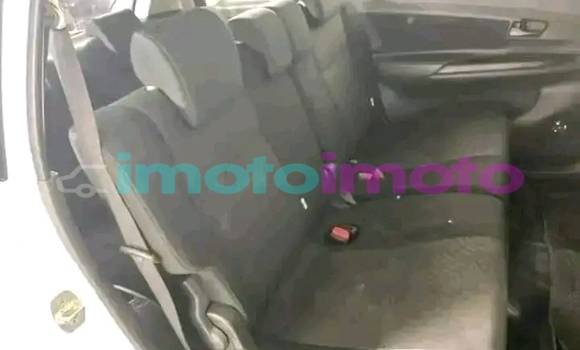 Buy Used Toyota Avanza White Car in eLukwatini in Mpumalanga Buy Used Toyota Avanza White Car in eLukwatini in Mpumalanga