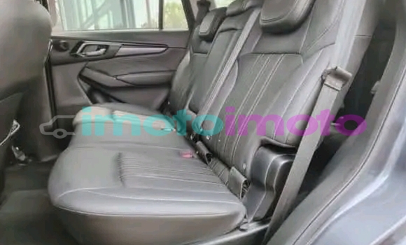 Buy Used Isuzu MU-X Other Car in Benoni in Gauteng Buy Used Isuzu MU-X Other Car in Benoni in Gauteng