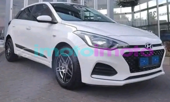 Buy Used Hyundai i20 White Car in Benoni in Gauteng Buy Used Hyundai i20 White Car in Benoni in Gauteng