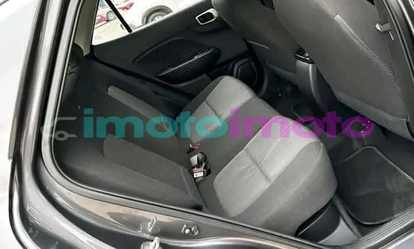 Buy Used Hyundai Verna Black Car in Alberton in Gauteng Buy Used Hyundai Verna Black Car in Alberton in Gauteng