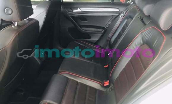 Buy Used Volkswagen Golf White Car in Johannesburg in Gauteng Buy Used Volkswagen Golf White Car in Johannesburg in Gauteng