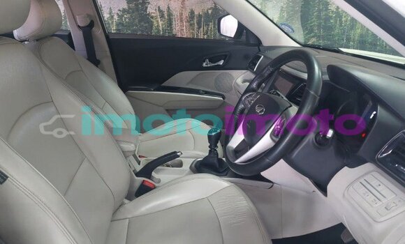 Buy Used Mahindra Xylo White Car in Johannesburg in Gauteng Buy Used Mahindra Xylo White Car in Johannesburg in Gauteng