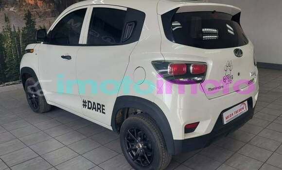 Buy Used Mahindra Kuv 100 White Car in Johannesburg in Gauteng Buy Used Mahindra Kuv 100 White Car in Johannesburg in Gauteng