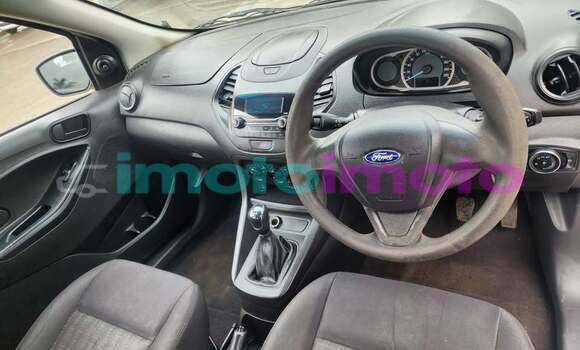 Buy Used Ford Fiesta White Car in Johannesburg in Gauteng Buy Used Ford Fiesta White Car in Johannesburg in Gauteng