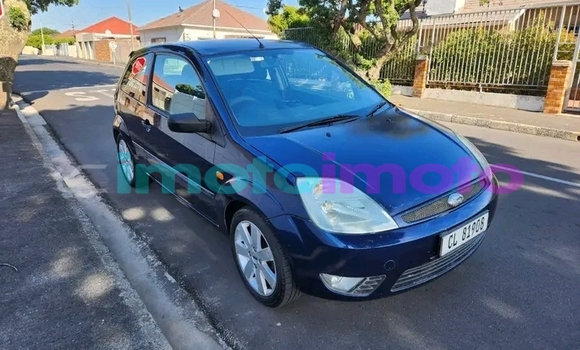 Buy Used Ford Fiesta Blue Car in Benmore in Gauteng Buy Used Ford Fiesta Blue Car in Benmore in Gauteng