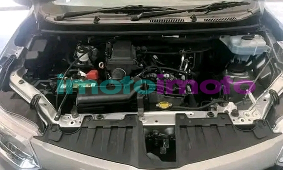 Buy Used Toyota Avanza Other Car in Alberton in Gauteng Buy Used Toyota Avanza Other Car in Alberton in Gauteng