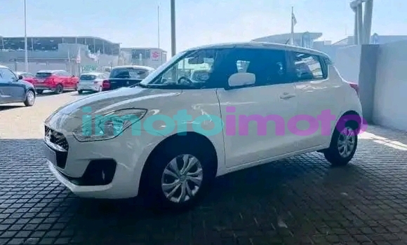 Buy Used Suzuki Swift White Car in Boksburg in Gauteng Buy Used Suzuki Swift White Car in Boksburg in Gauteng