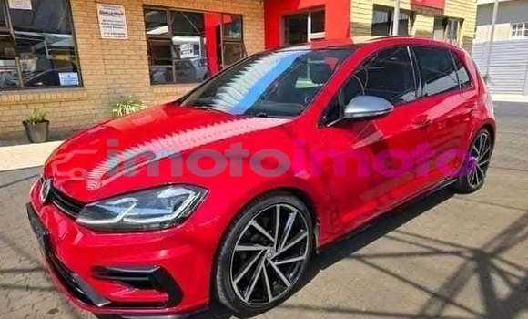 Buy Used Volkswagen Golf Red Car in Boksburg in Gauteng Buy Used Volkswagen Golf Red Car in Boksburg in Gauteng