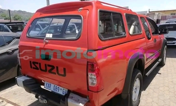 Buy Used Isuzu Kb 250 Red Car in Boksburg in Gauteng Buy Used Isuzu Kb 250 Red Car in Boksburg in Gauteng
